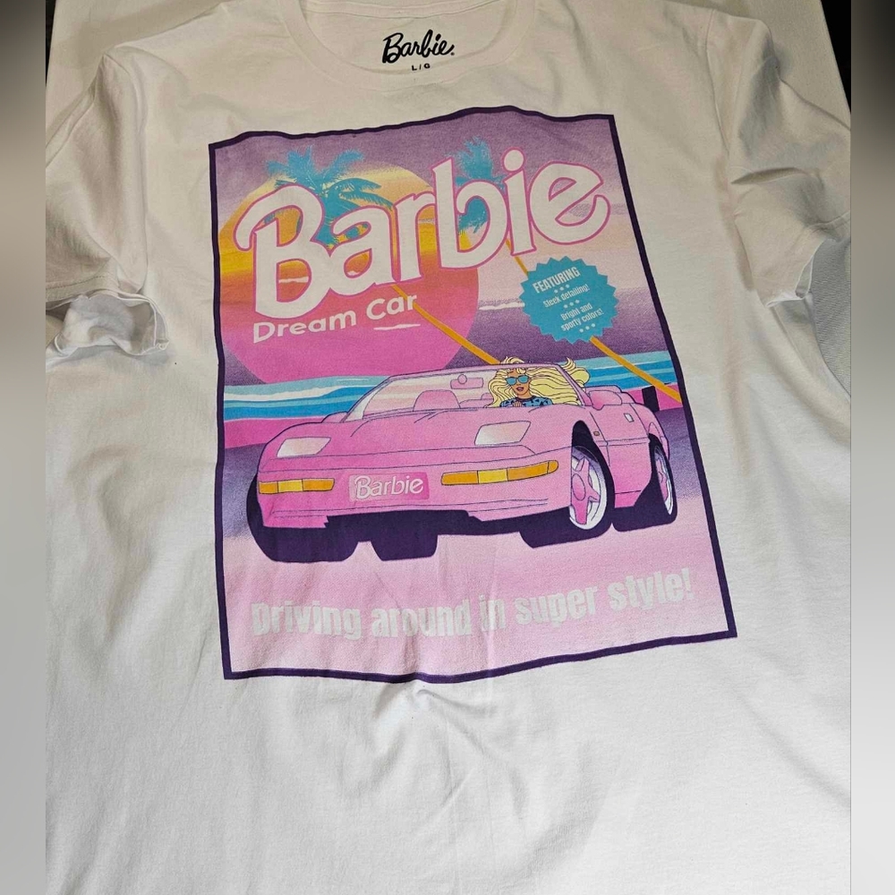 Barbie T-shirt Mens Large Crew Neck Tee‎ Barbie White Pink Purple Graphic Design